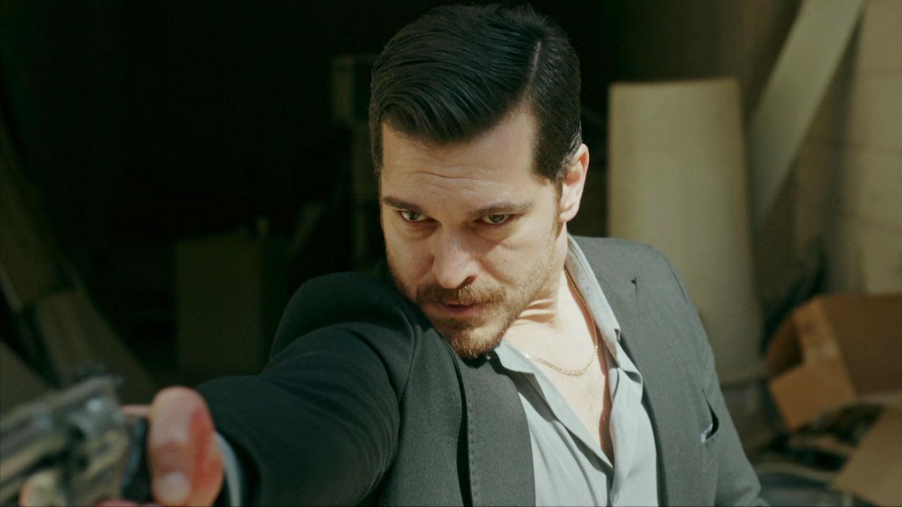 Eşref Tek yıkılmaz!