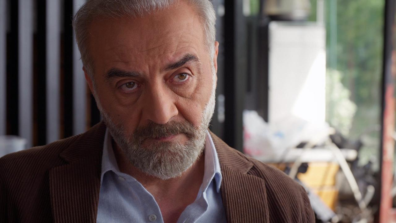 Ben görevli de değilim muhbir de değilim!