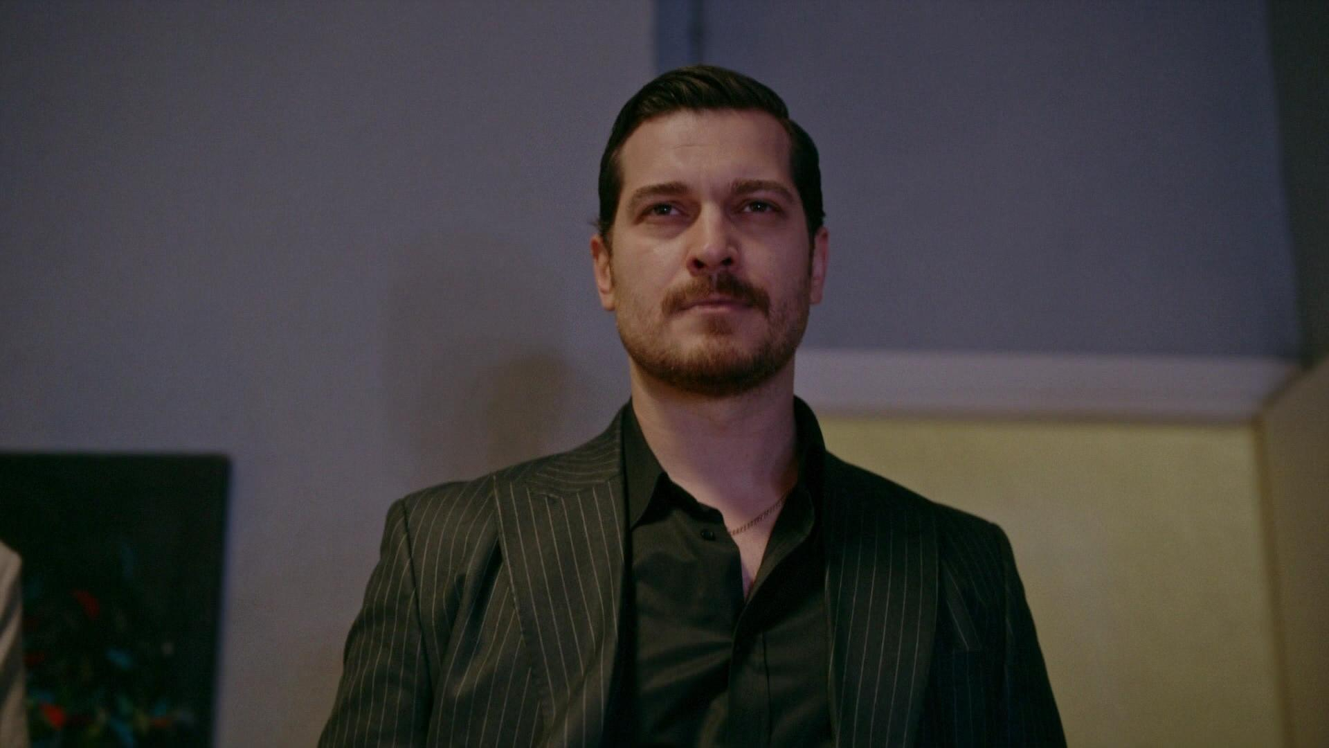 Eşref Rüya'dan unutulmaz bölüm!