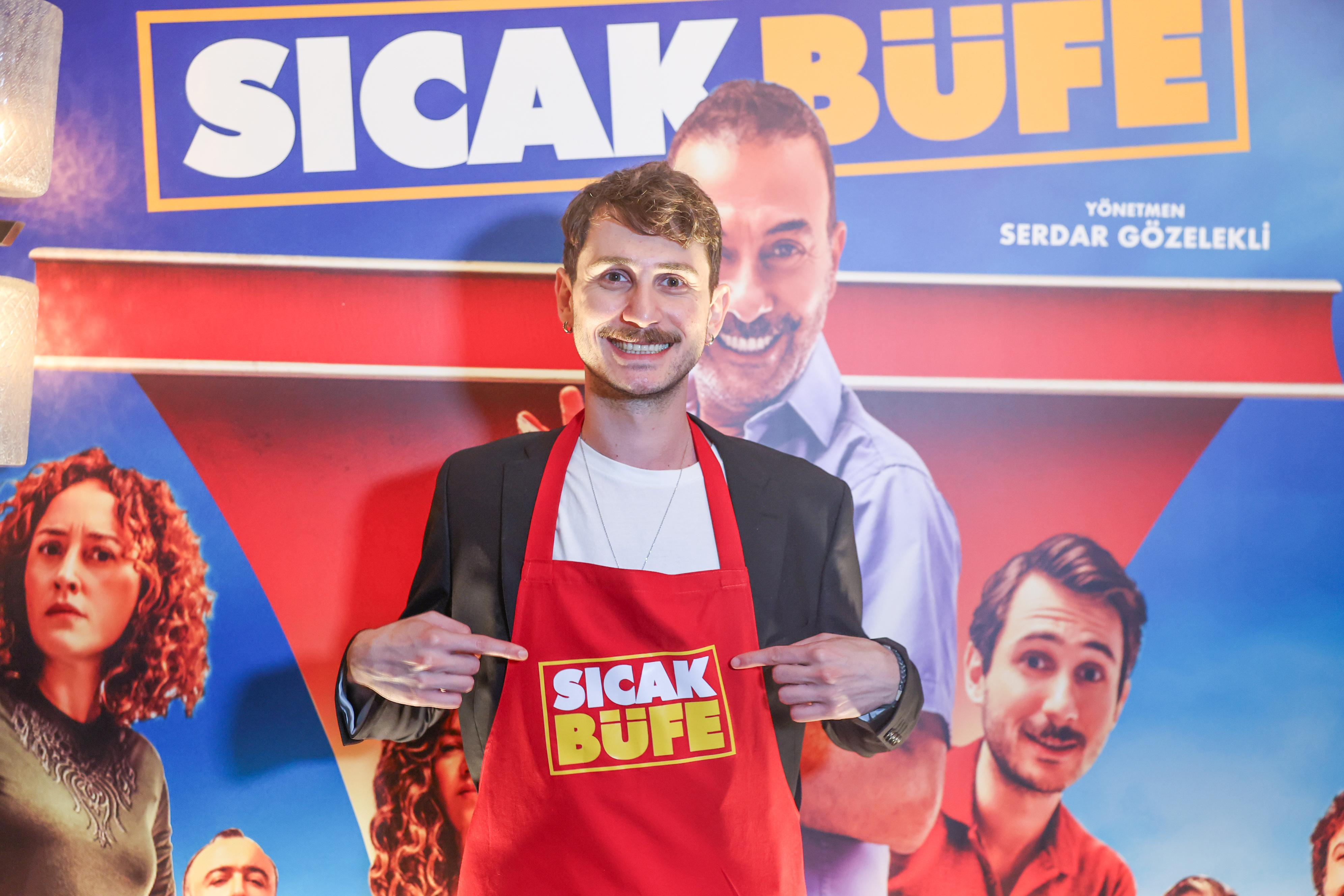 Komedi darbesi Sıcak Büfe'ye lezzetli gösterim!