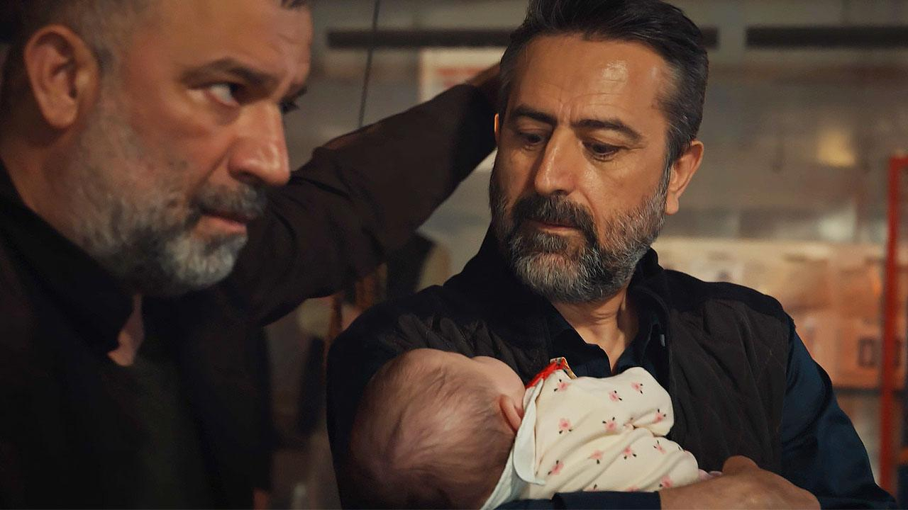 Cevher, Mesut'u Ayşecan'la tehdit ediyor!