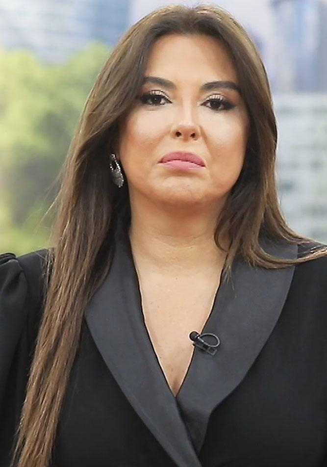 Aslı Hünel annesini andı...