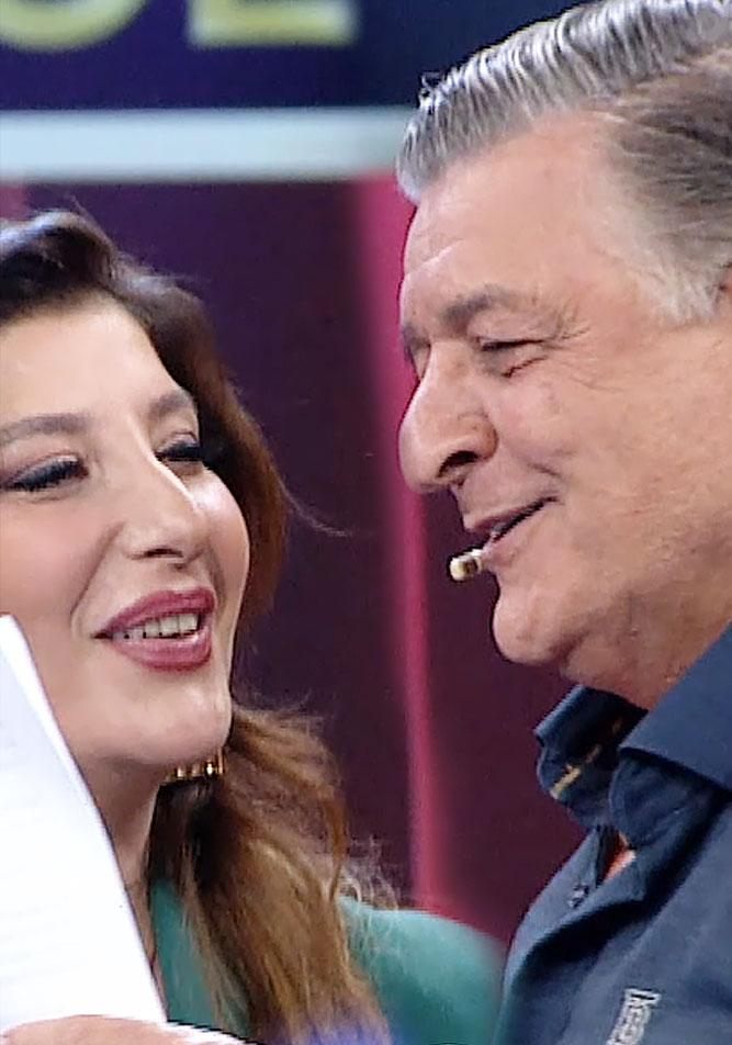 Yılmaz Vural'dan "Yanarım"