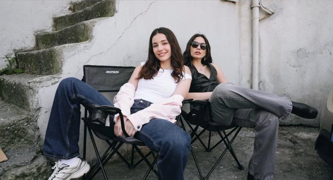 "Demet naif bir ışık gibi"