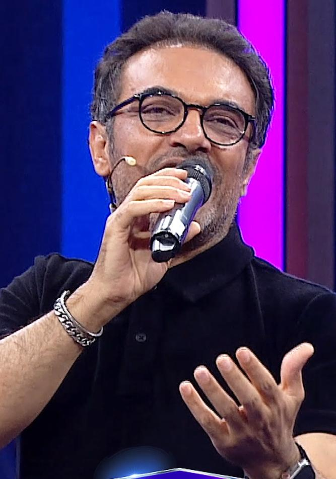 Uğur Aslan'dan "Yaradana Kurban"
