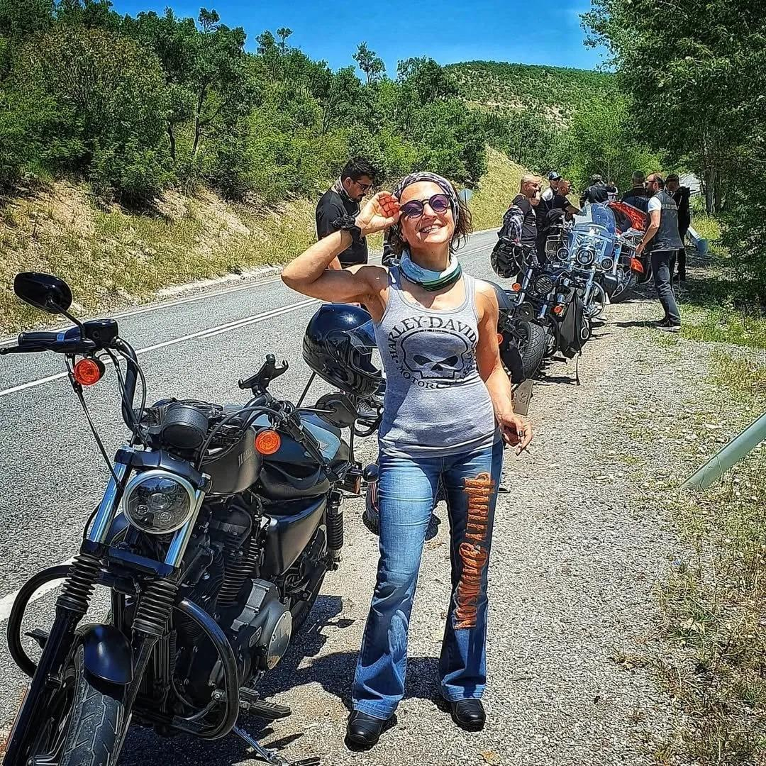 Uzak Şehir'in Fidan'ı: Tek beden iki kadın!