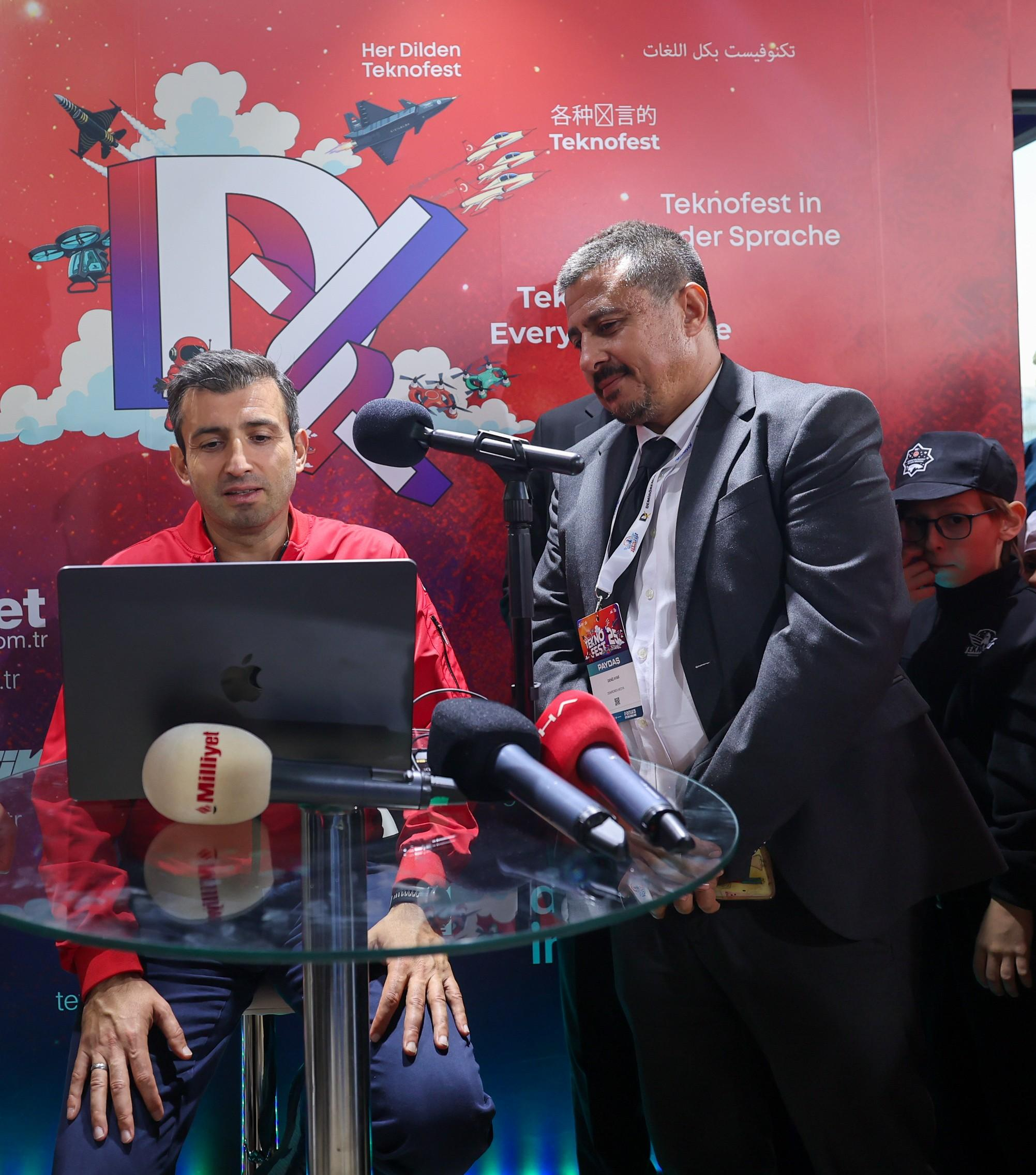 TEKNOFEST'te Demirören Medya standına yoğun ilgi!
