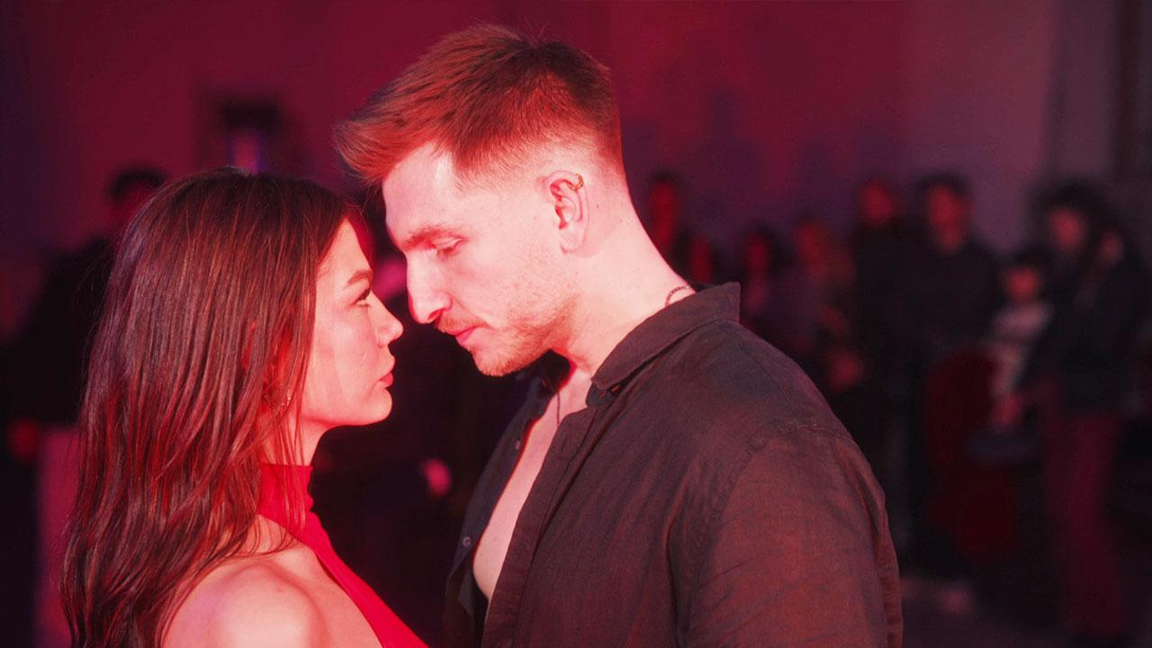 Nisan'ın tehlikeli klip çekimi...