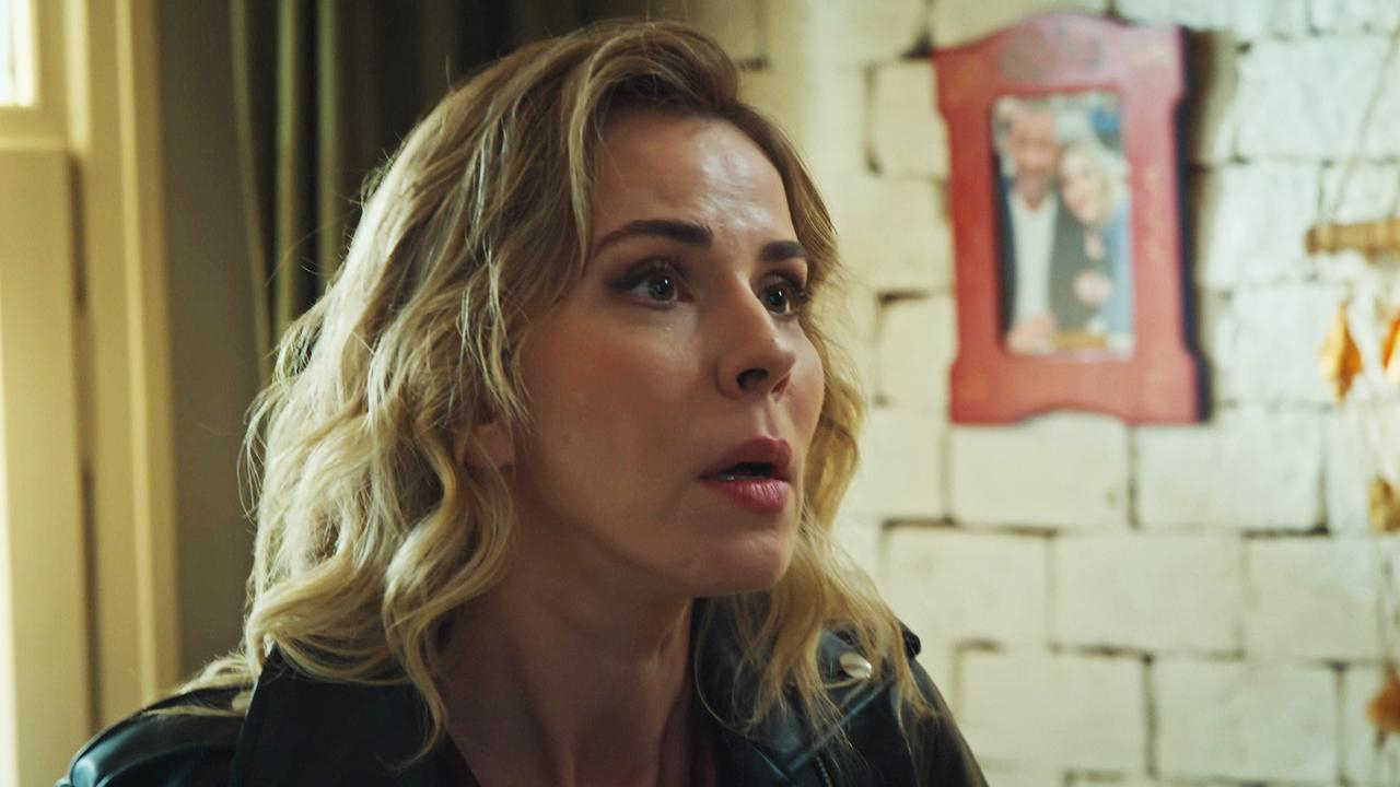 Selin sahalara geri dönüyor!