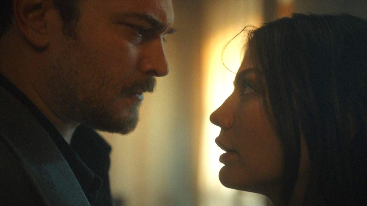 Eşref Rüya yine izleyicileri ekrana kilitledi!