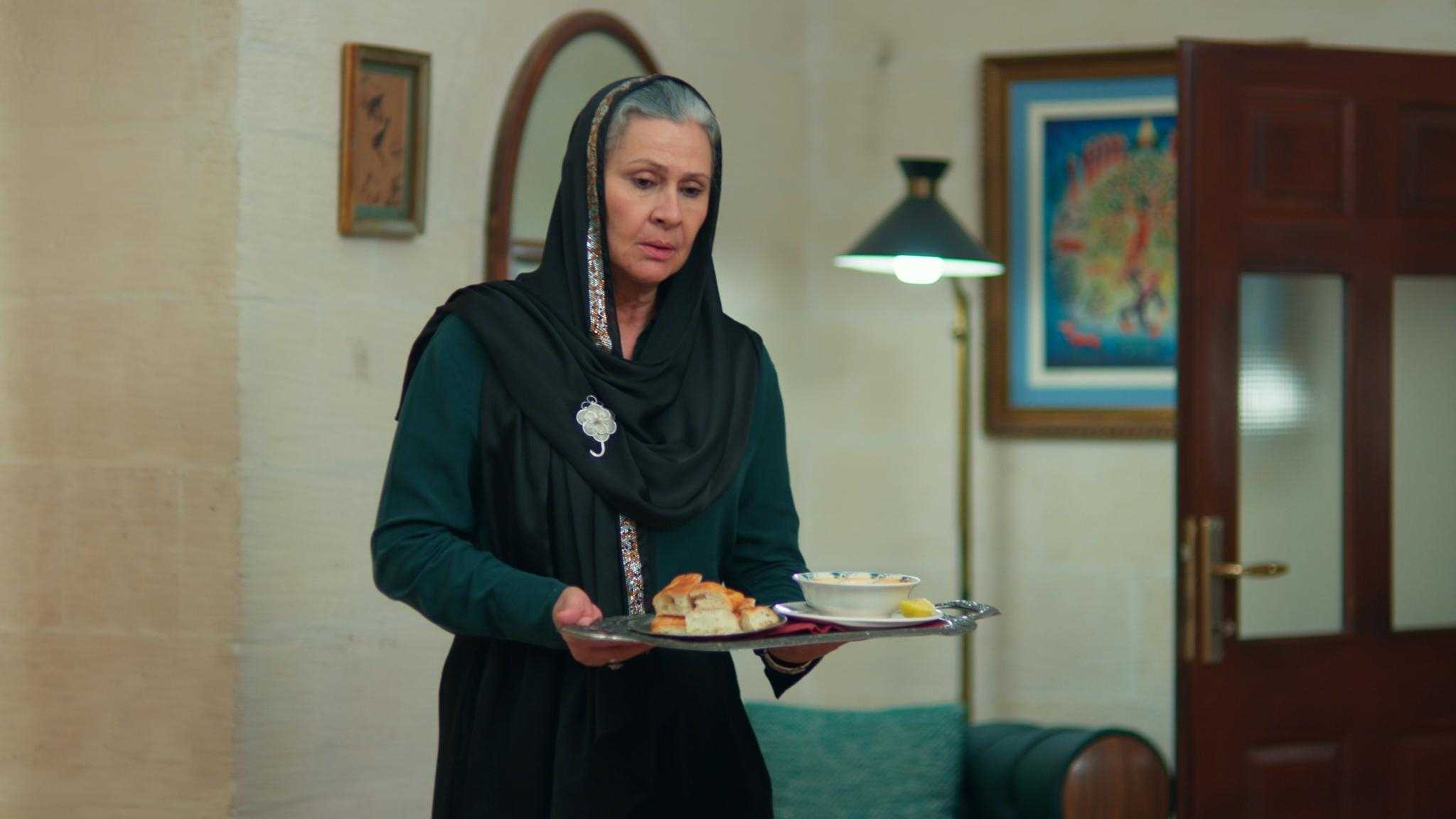 Sadakat'ten Alya'ya "şifa olsun" çorbası!