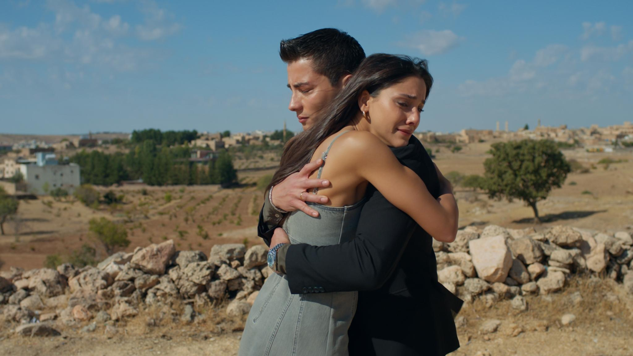 Sezen yazdı, Ozan söyledi!