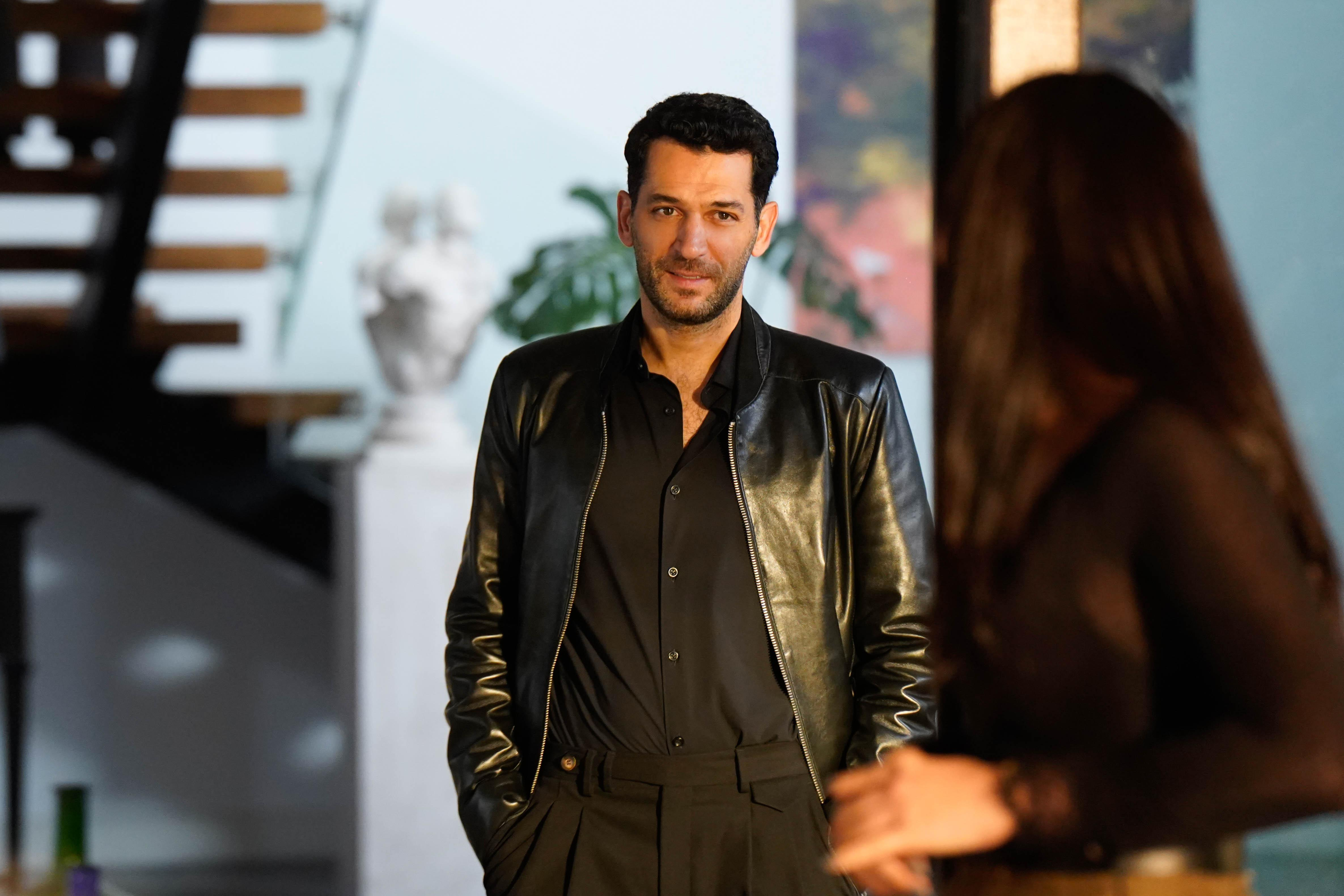 Güller açıyor günahlar yıkanıyor!