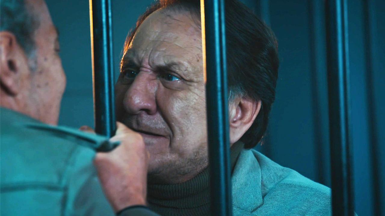 Hüsnü, Ezra'nın oyununu çözdü!