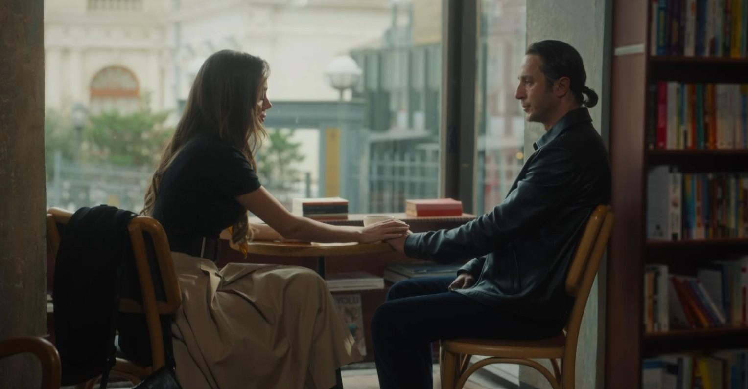 Faruk'un Ayten aşkı dizelere sığmıyor!