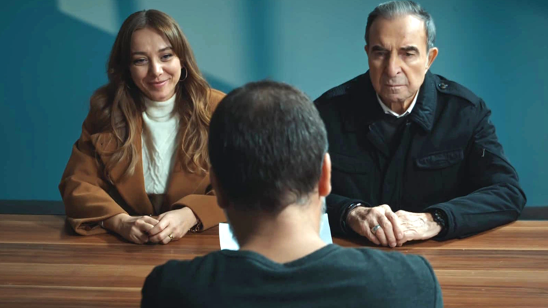 Biz hep yanındayız Ali...