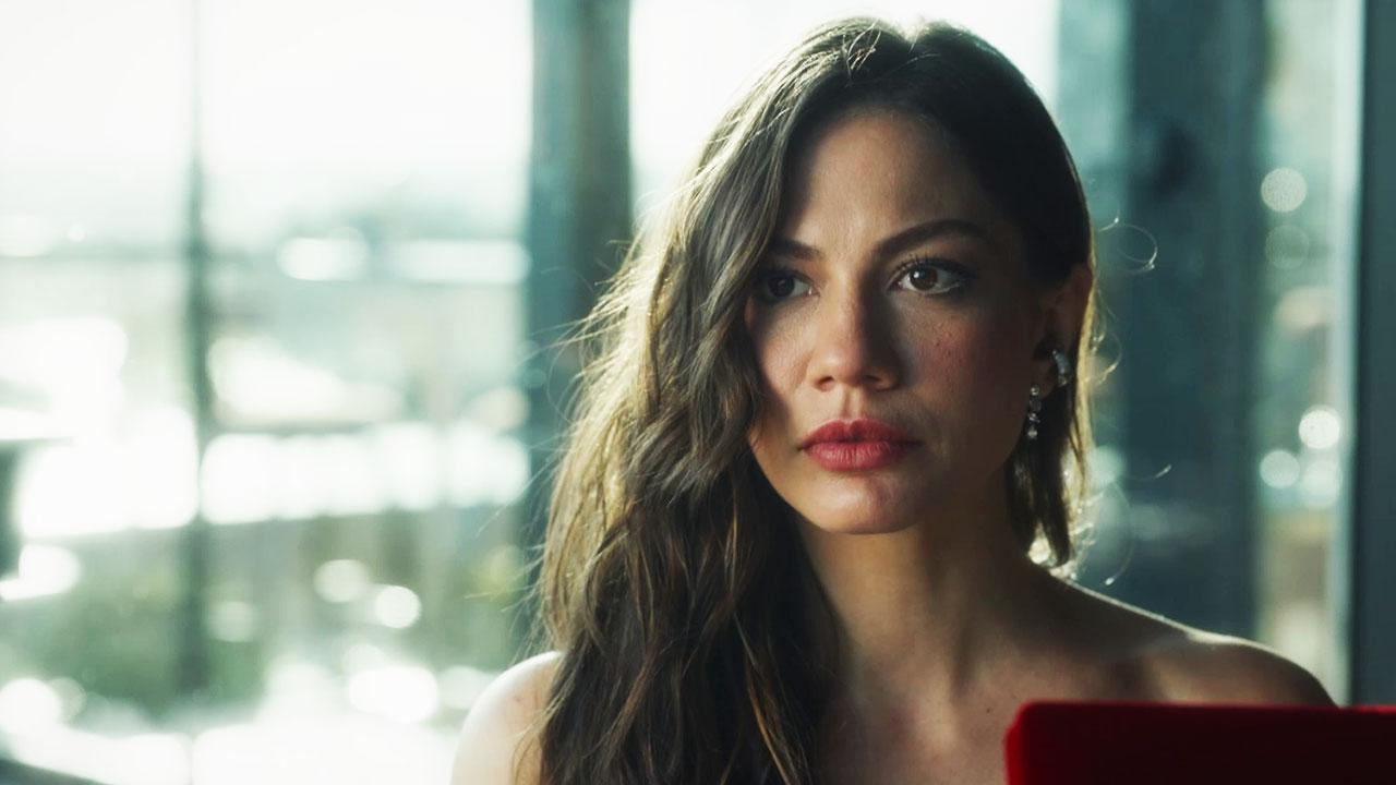 Eşref, Nisan'dan kuşkulanıyor!