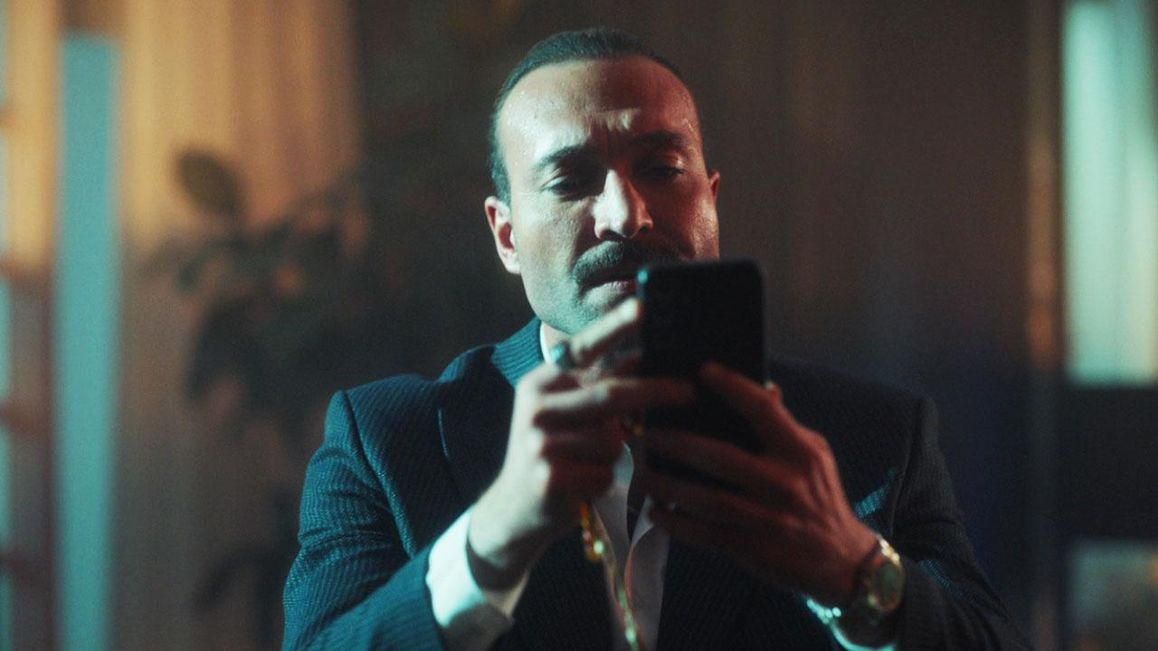 Kadir fena patlıyor!