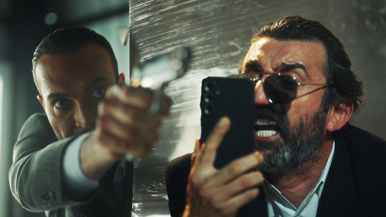 Kadir'in mekana baskın!