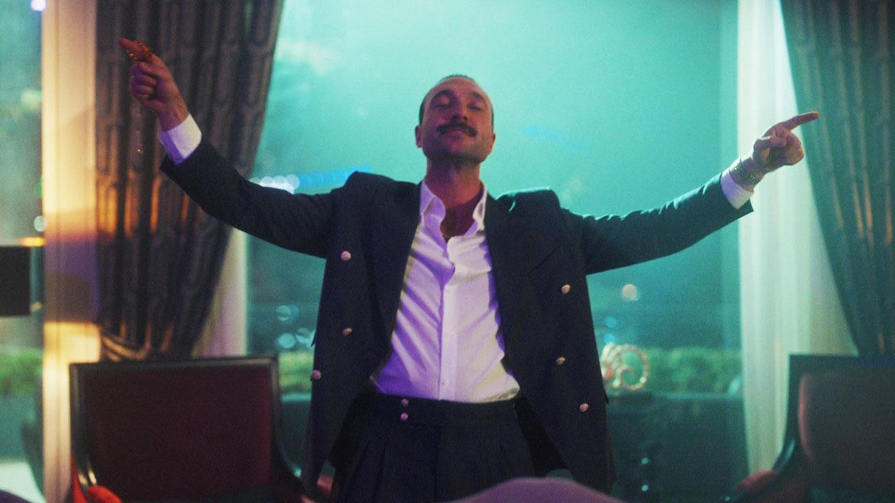 Kadir Baba dans etti, ortalık yıkıldı!