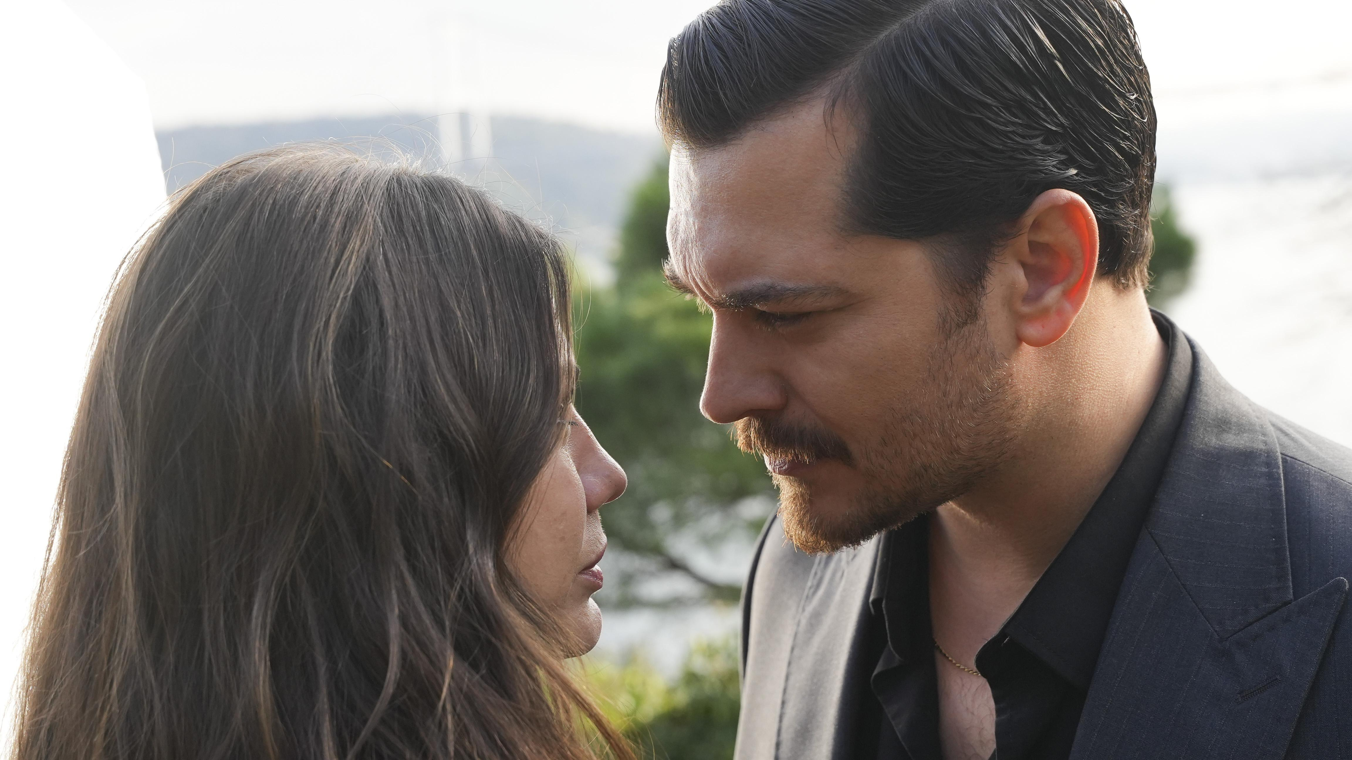 Şüphe Eşref'i, reytingler zirveyi sardı!