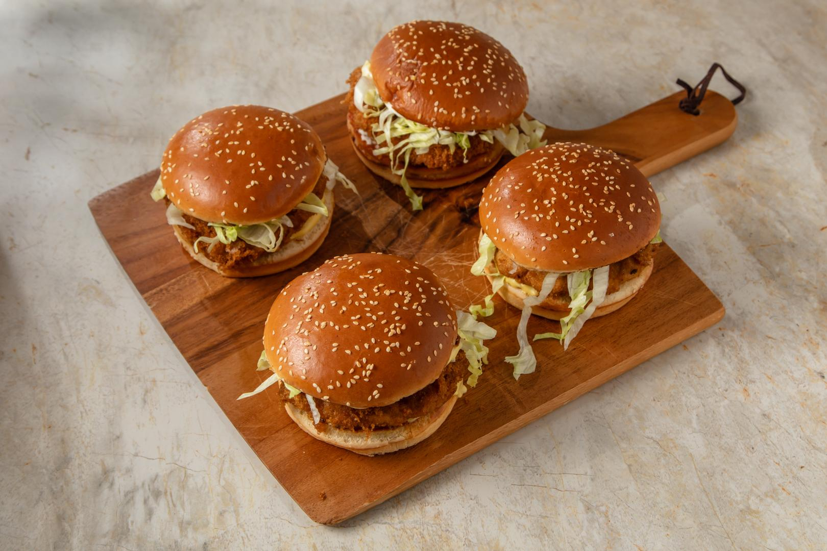 Arda'nın Mutfağı - Çıtır Tavuk Burger Nasıl Yapılır? - Çıtır Tavuk Burger Tarifi