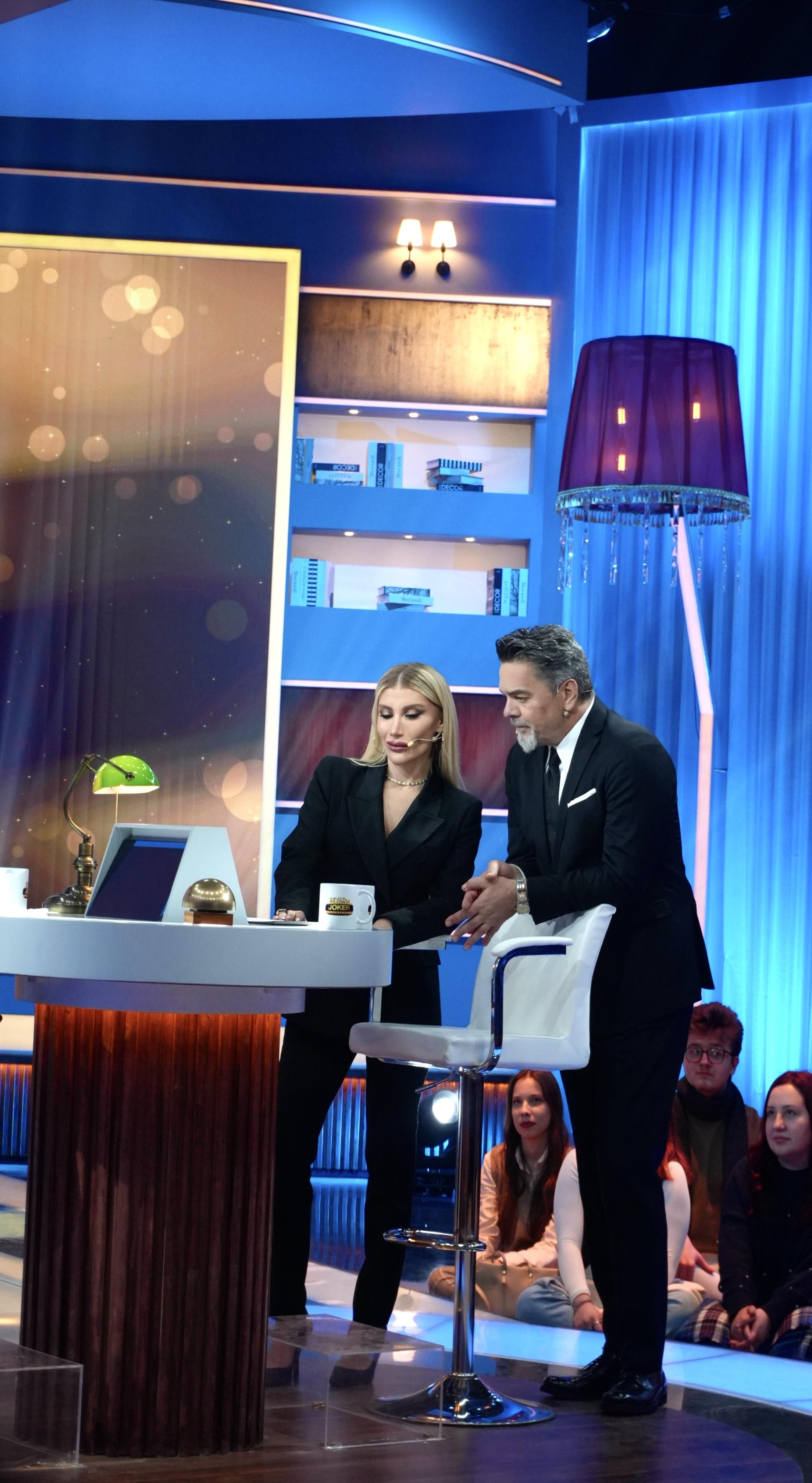 İrem Derici'den Beyaz'a övgü yağmuru!