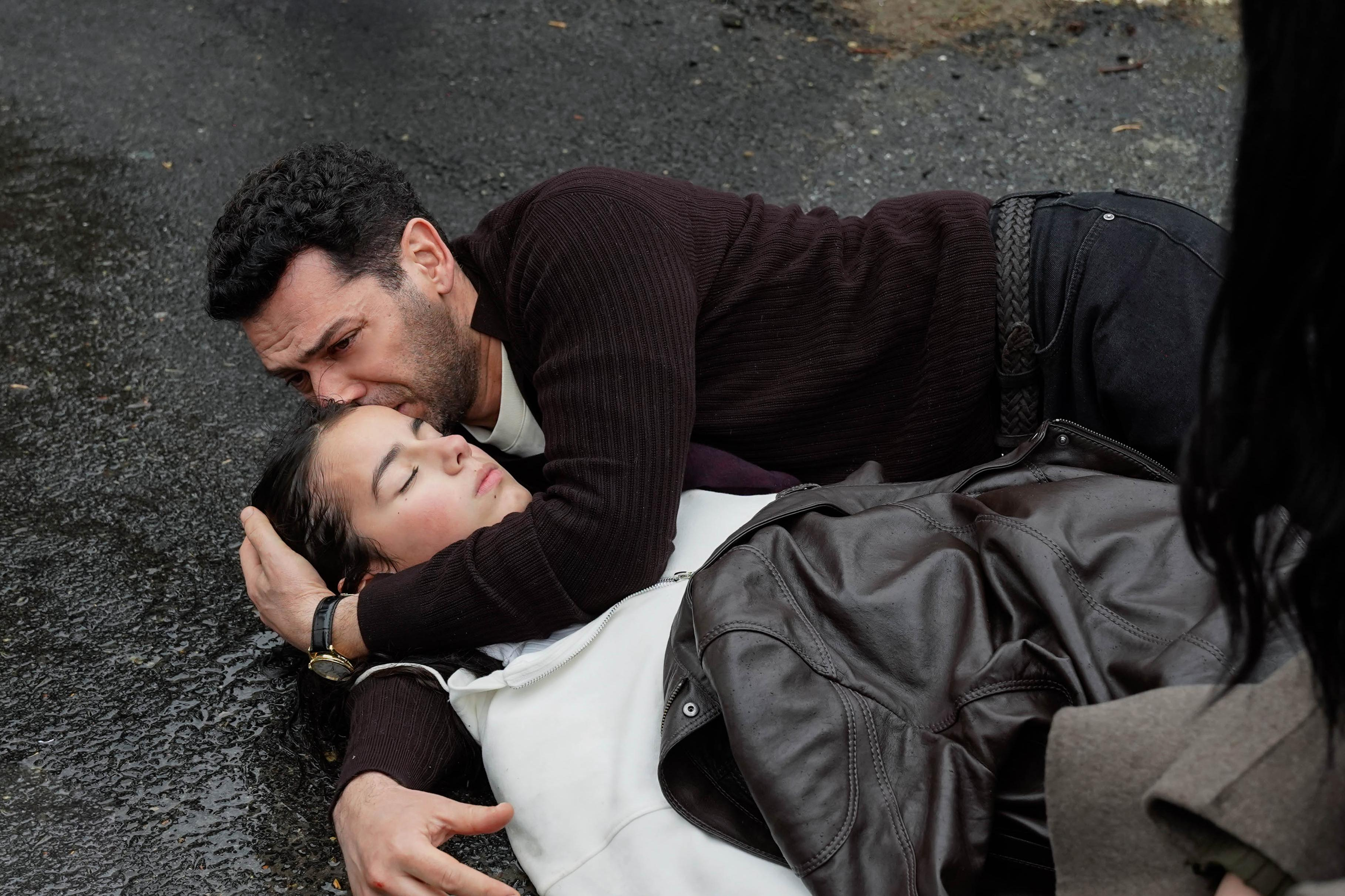 Serhat ve Zeynep aşka geldi!