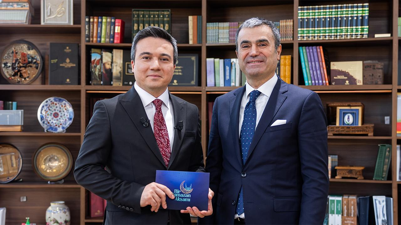 "Herkesi ekran başına bekliyoruz!"