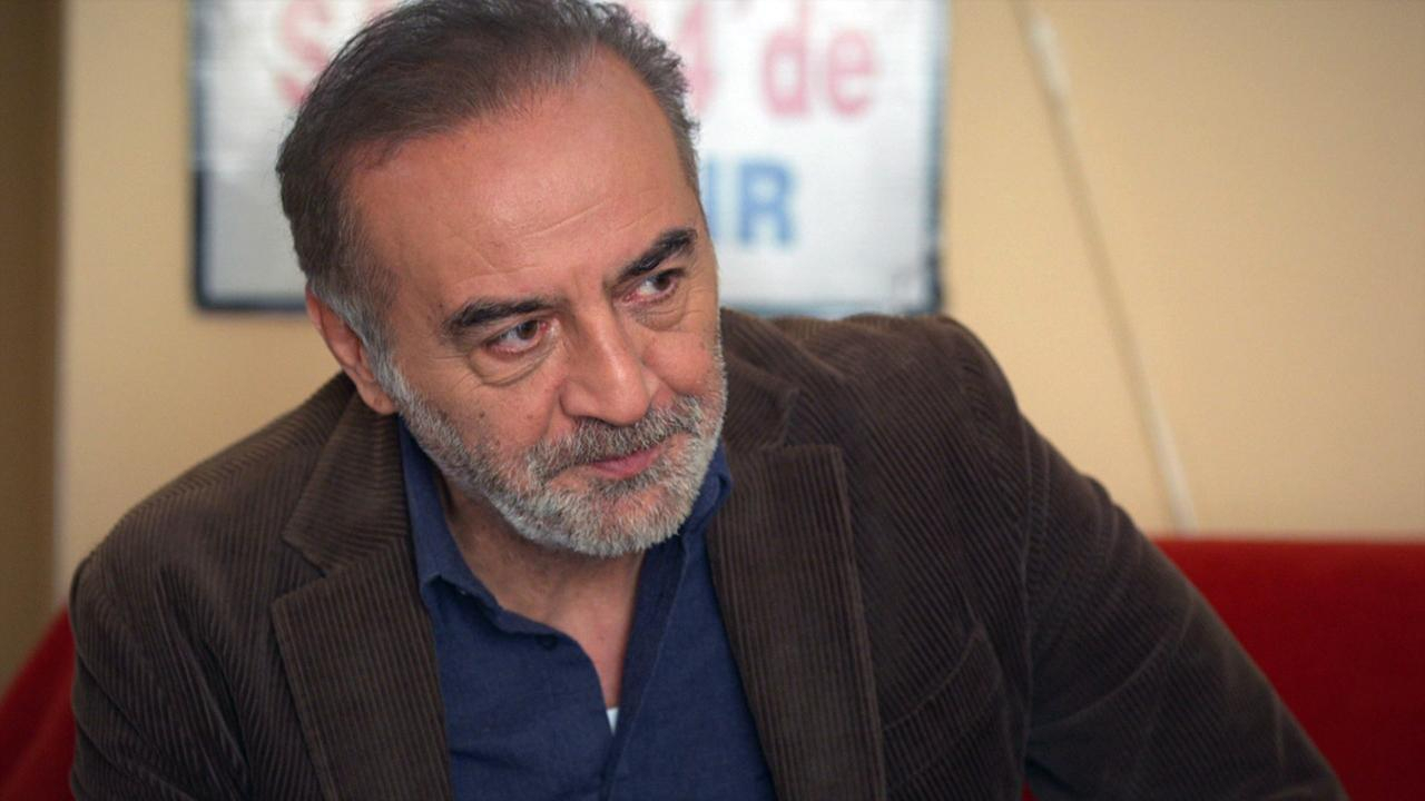 Azem düğmeye bastı!