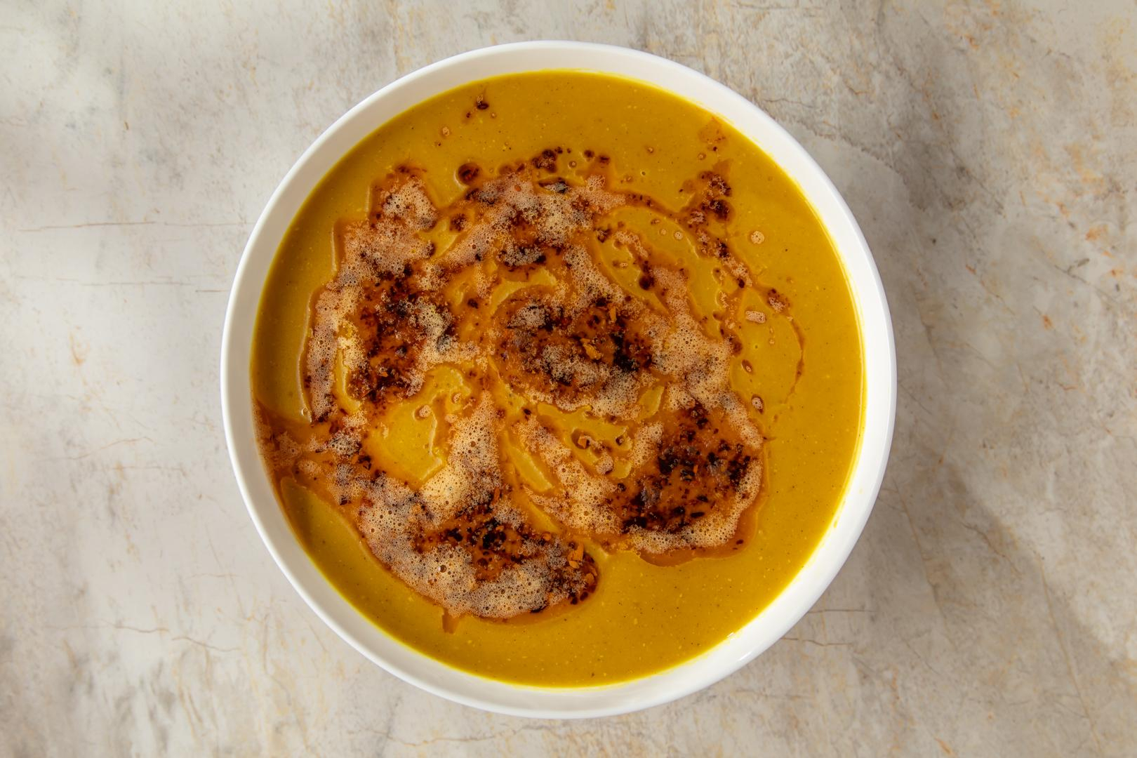 Zerdeçallı Mercimek Çorbası