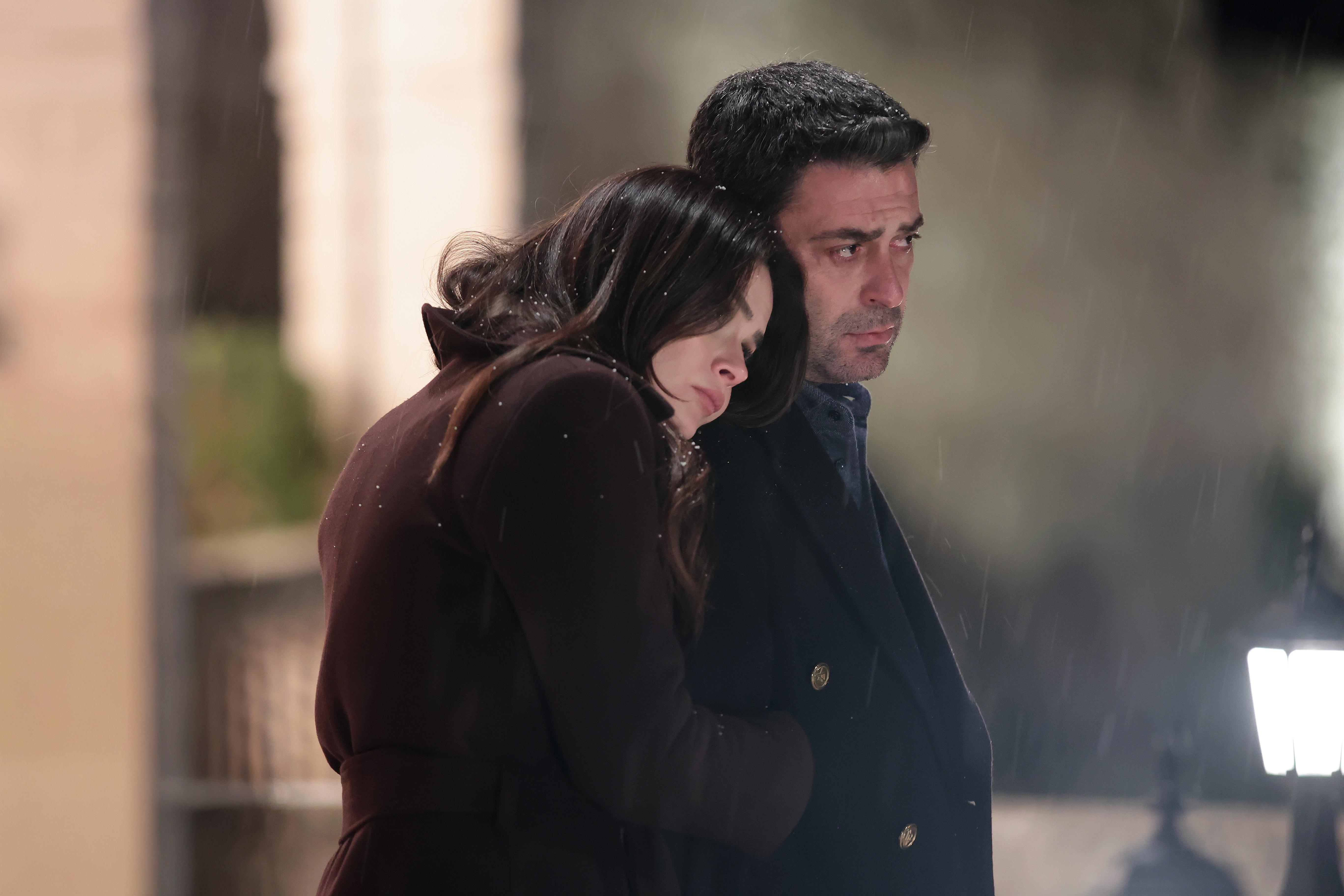 Uzak Şehir nefesleri kesti!