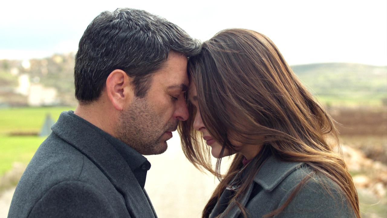 Alya konağı terk ediyor!