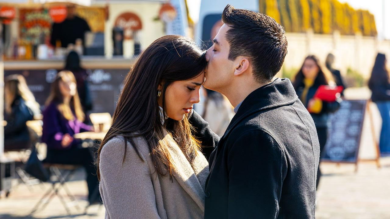 "Ekranın en yakışan çifti!"