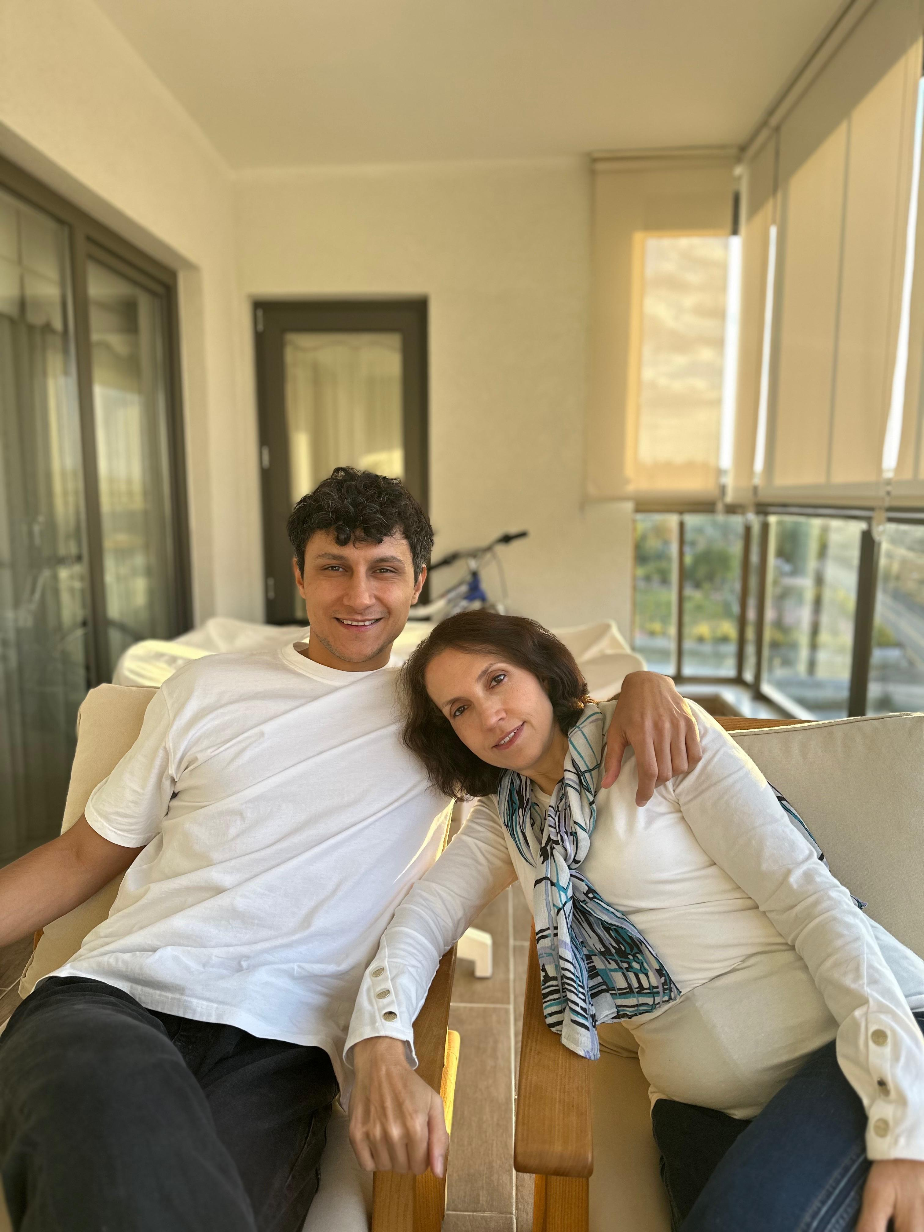 Anne sevgisi ekranlardan taştı!