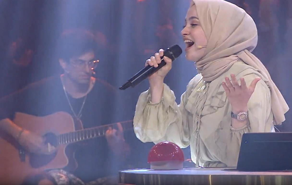 Beyaz güldürdü, Beyza büyüledi!