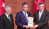 Yılın dizisi Uzak Şehir oldu!