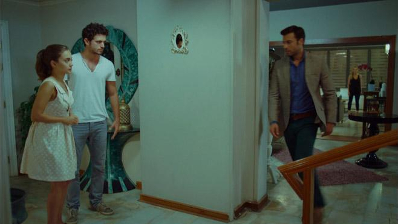 Güllerin Savaşı 8. Bölüm