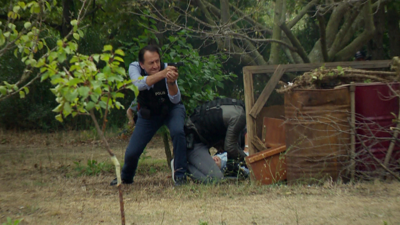 Arka Sokaklar 410. Bölüm Fragmanı