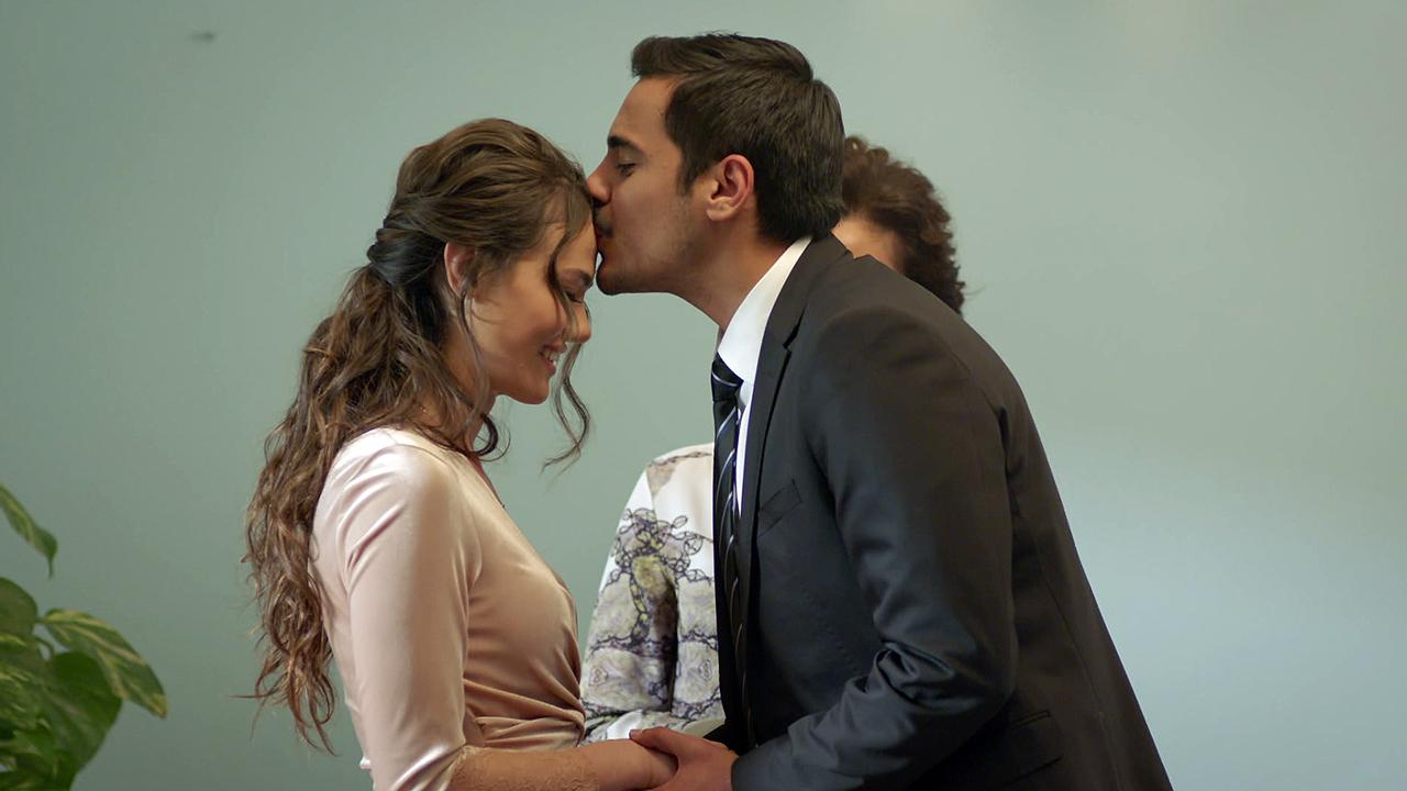 Elif ile Bahadır nişanlanıyor!