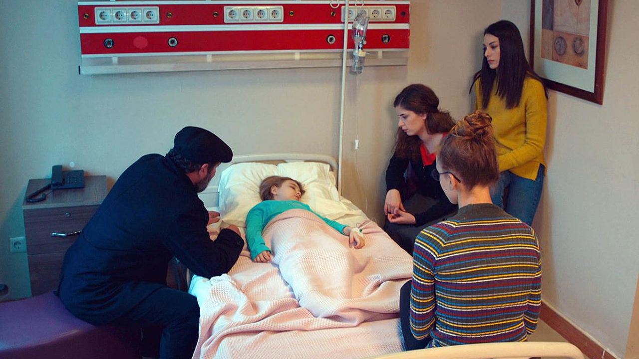 Kızlarım İçin 12. Bölüm