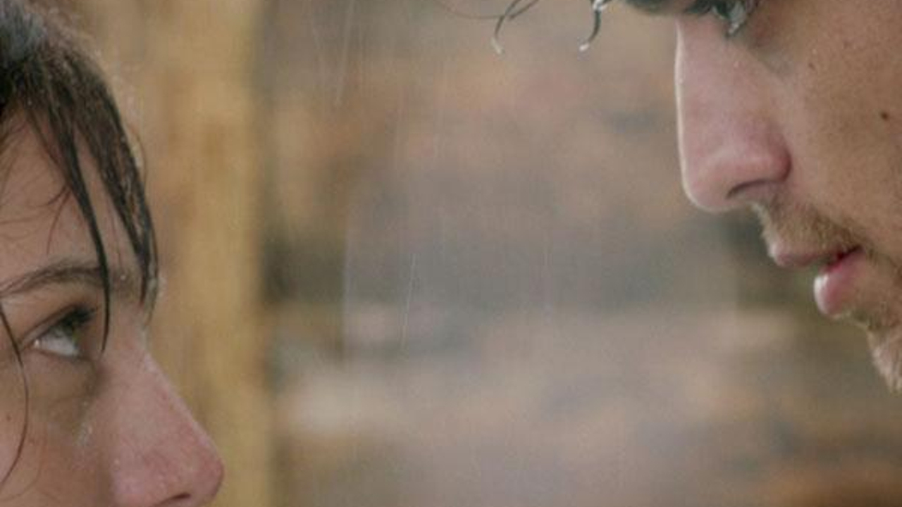 Bir Çocuk Sevdim 1.Bölüm