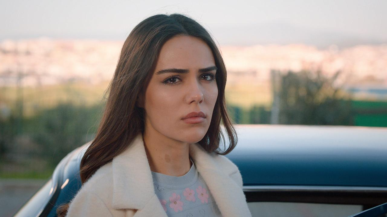 Üç Kız Kardeş 10. Bölüm