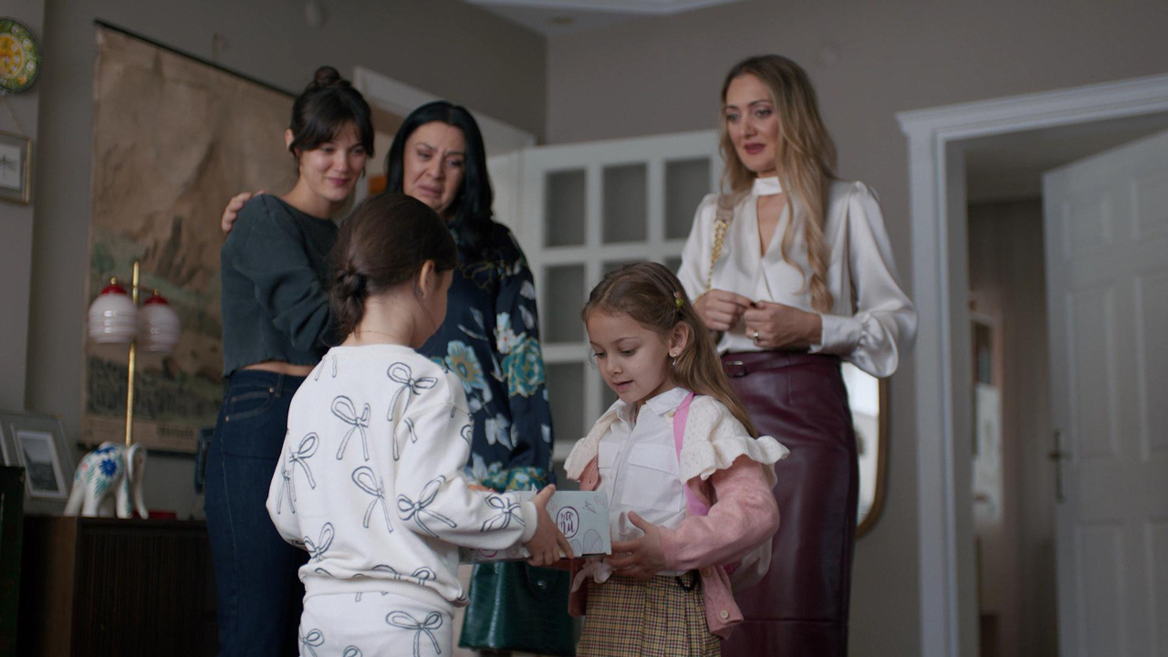 Mercan, Elif ile tanıştı!