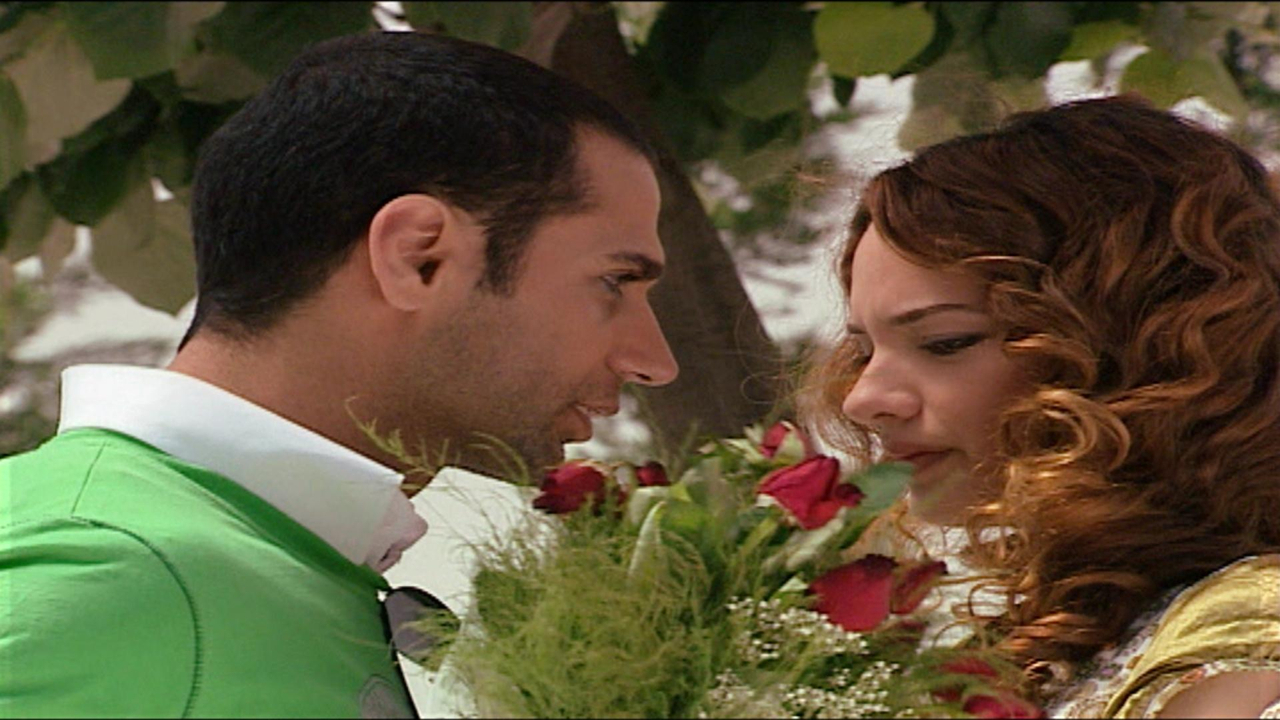 Sana Mecburum 1. Bölüm