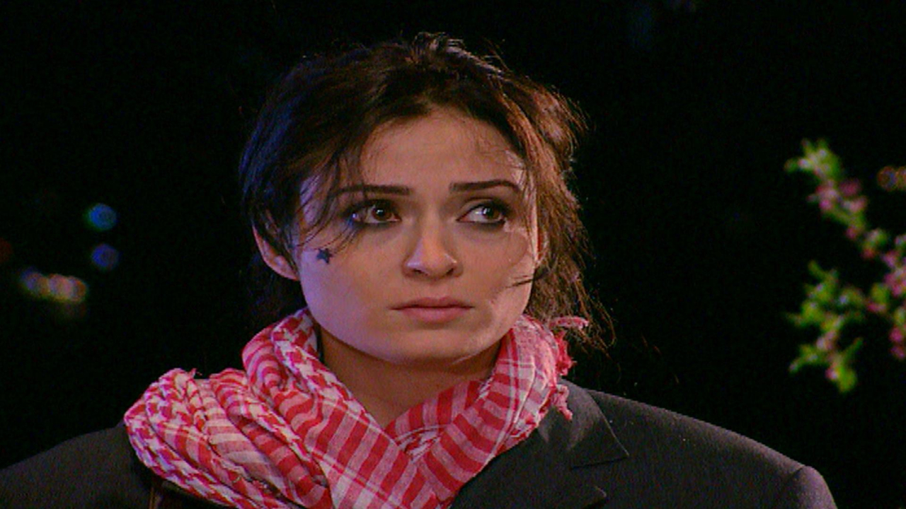 Sil Baştan İlk Bölüm