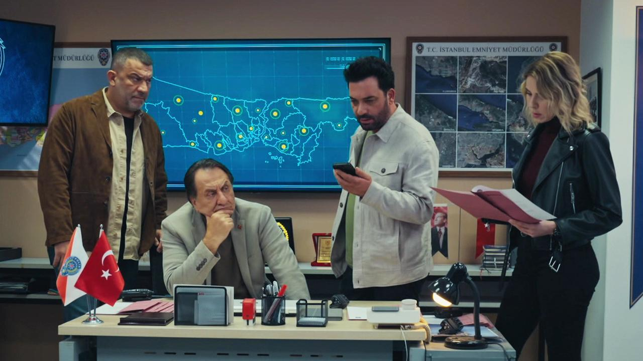 Ekip, Ezra’nın peşinde!