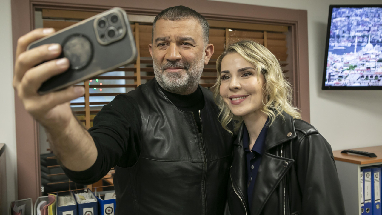 Arka Sokaklar’da kaosun ortasında tatlı kavga!