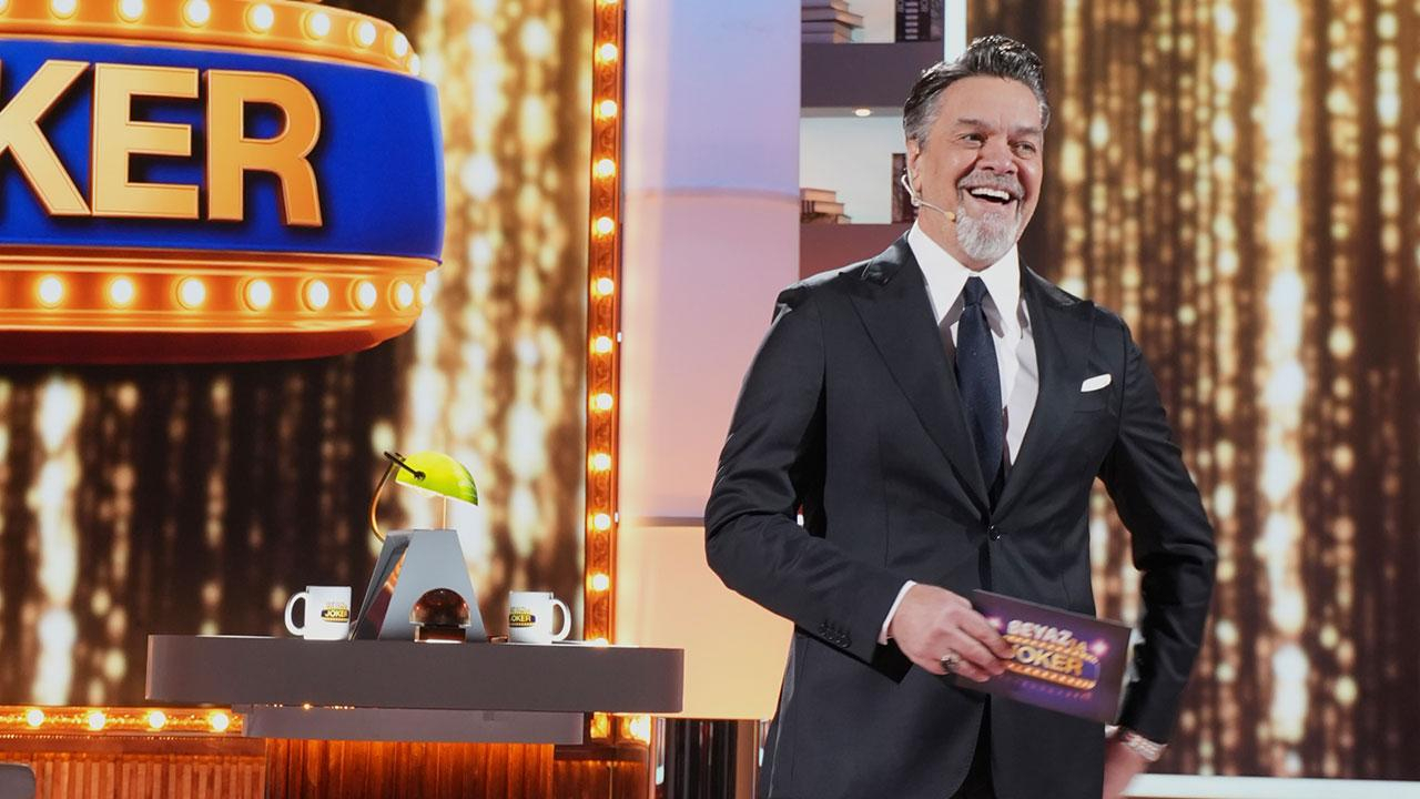 Beyaz, Kanal D’nin reyting “Joker”i oldu!