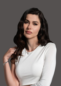 NESRİN CAVADZADE